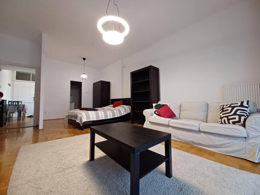Apartament Cozy At Hero's Square Budapeszt
